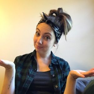 Meet your Posher, Hannah